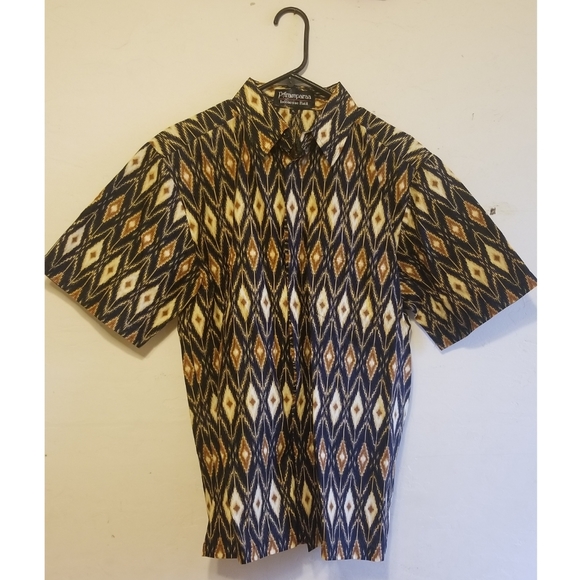 A matching set of BATIK IKAT Shirt & Dress - Picture 1 of 7